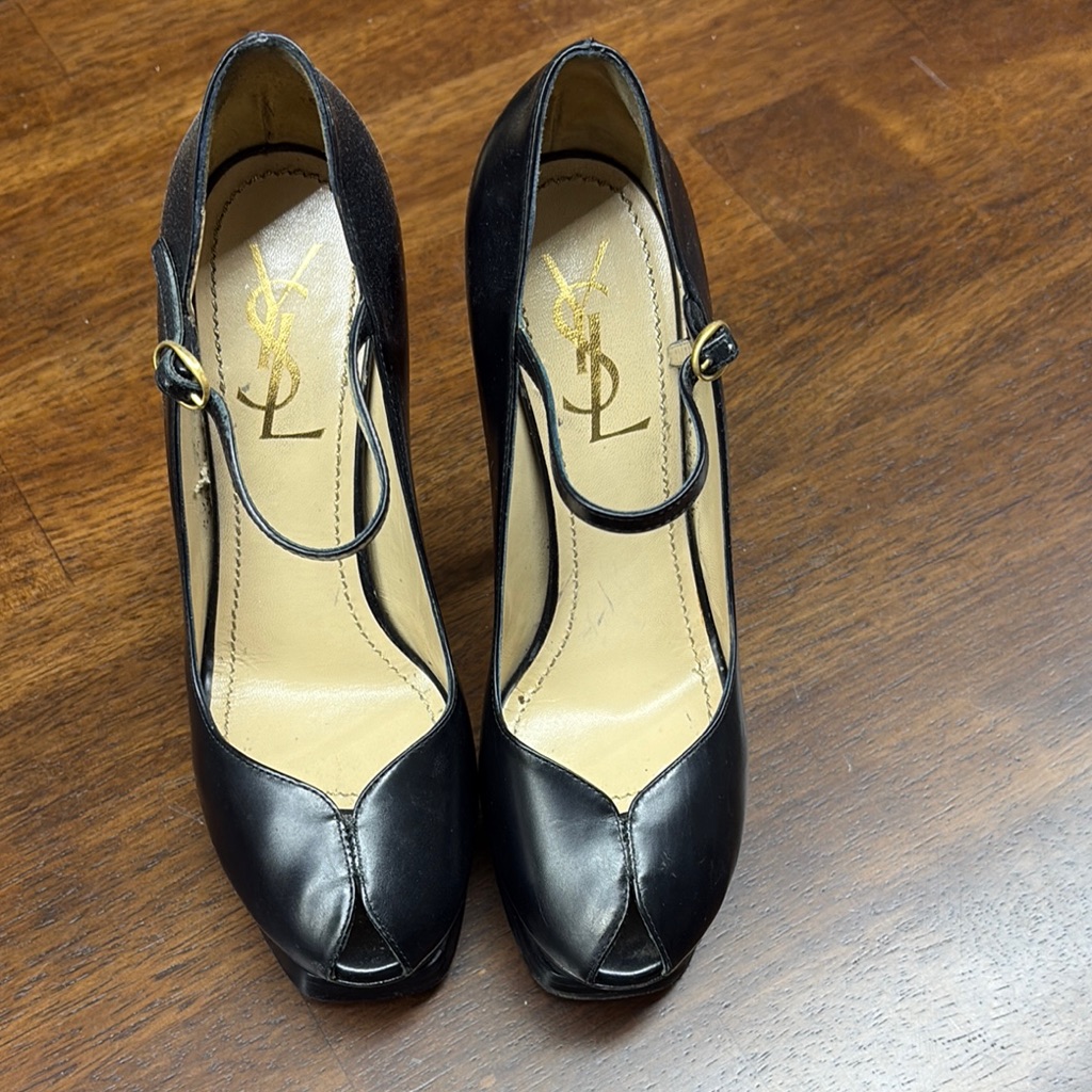 Yves Saint Laurent Black Women's Shoes